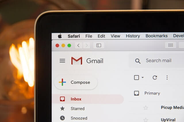 Email menu on computer screen